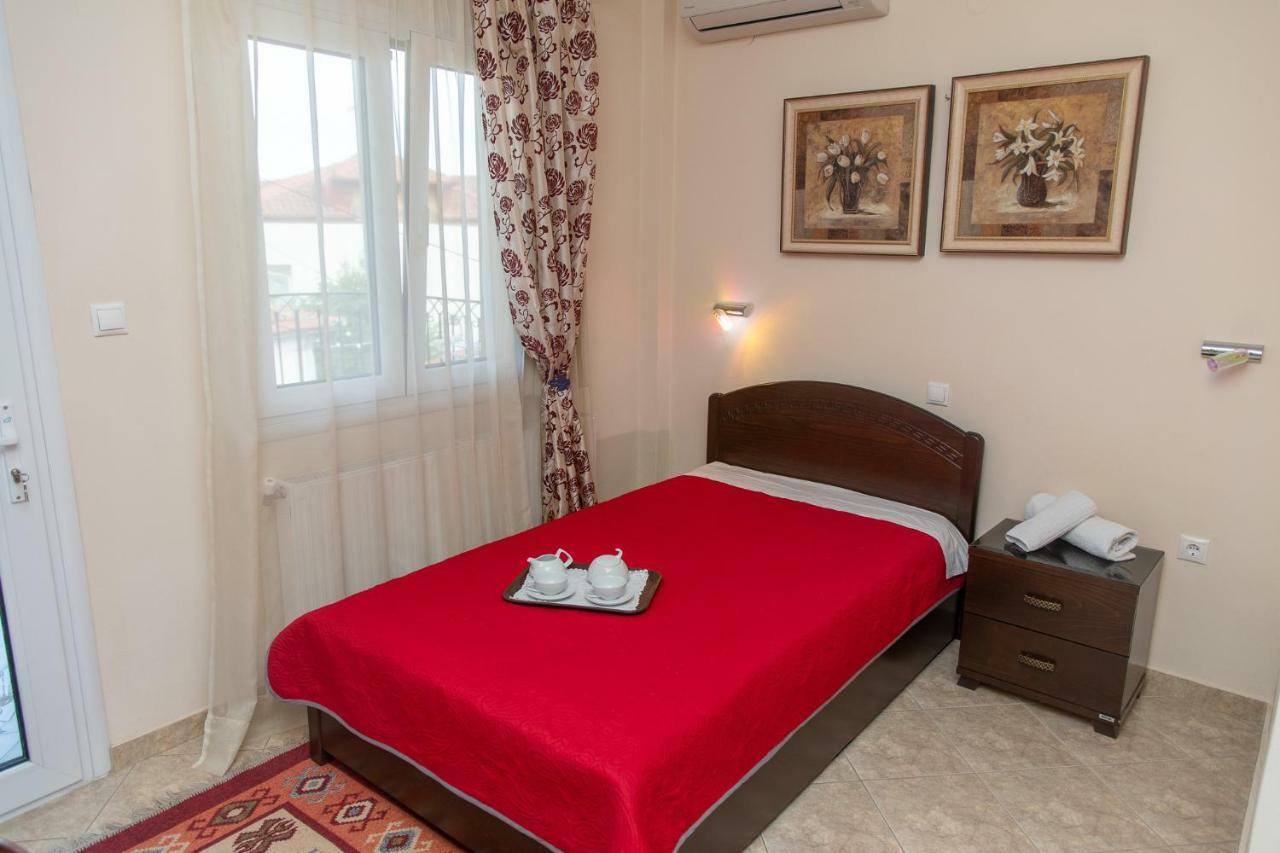 Guesthouse Nefeli Литокорон Екстериор снимка