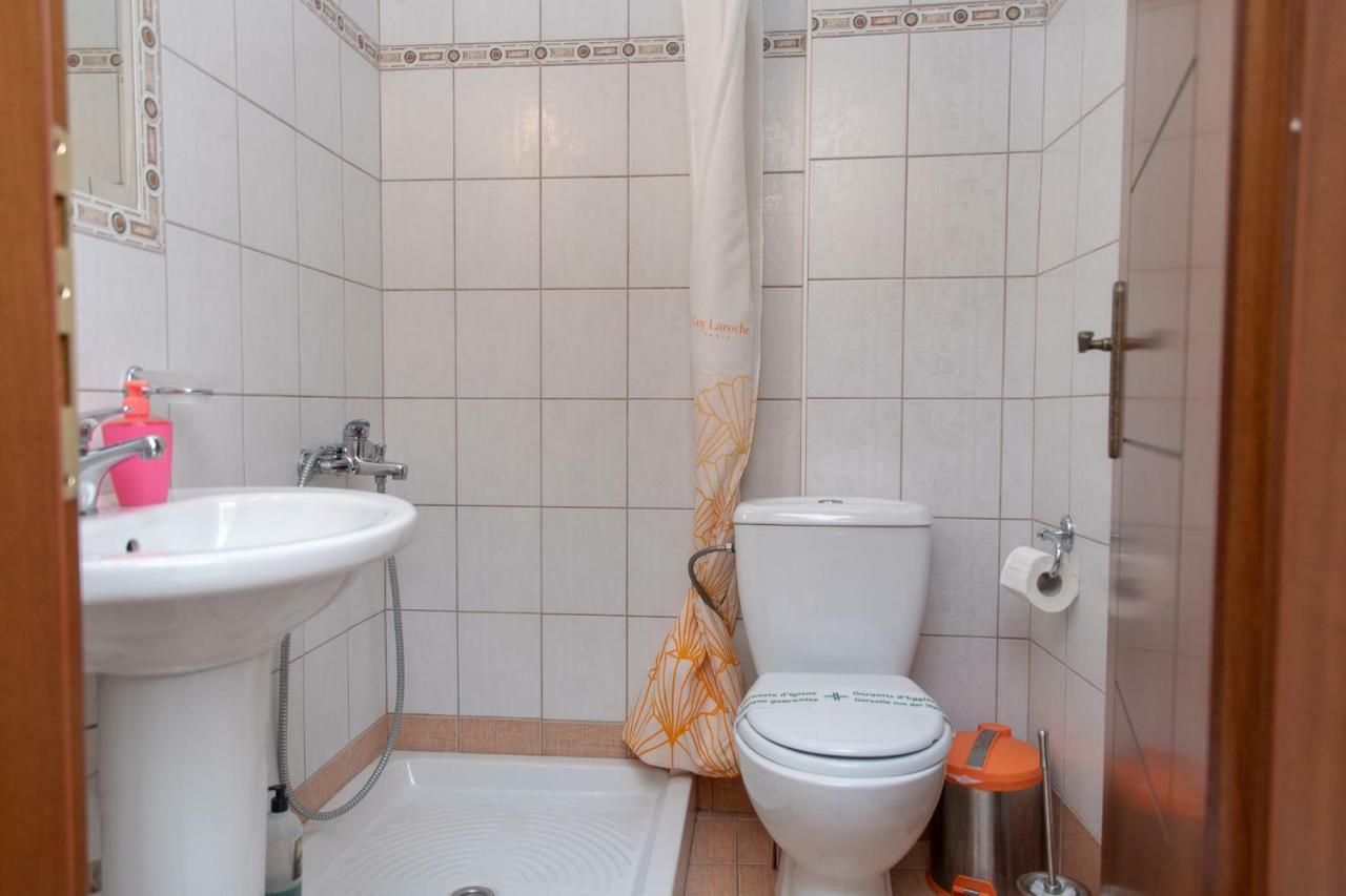 Guesthouse Nefeli Литокорон Екстериор снимка