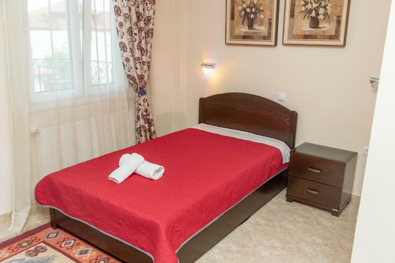 Guesthouse Nefeli Литокорон Екстериор снимка