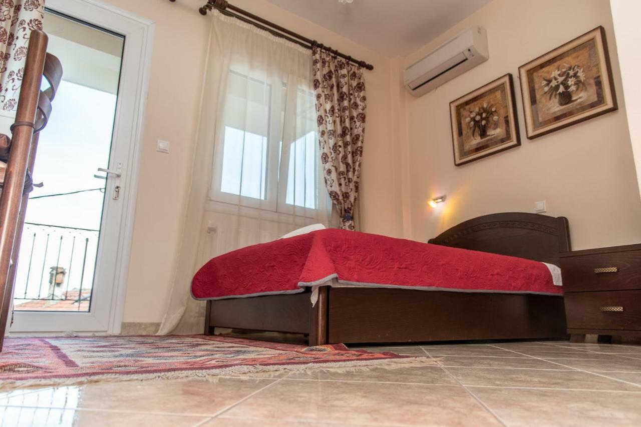 Guesthouse Nefeli Литокорон Екстериор снимка